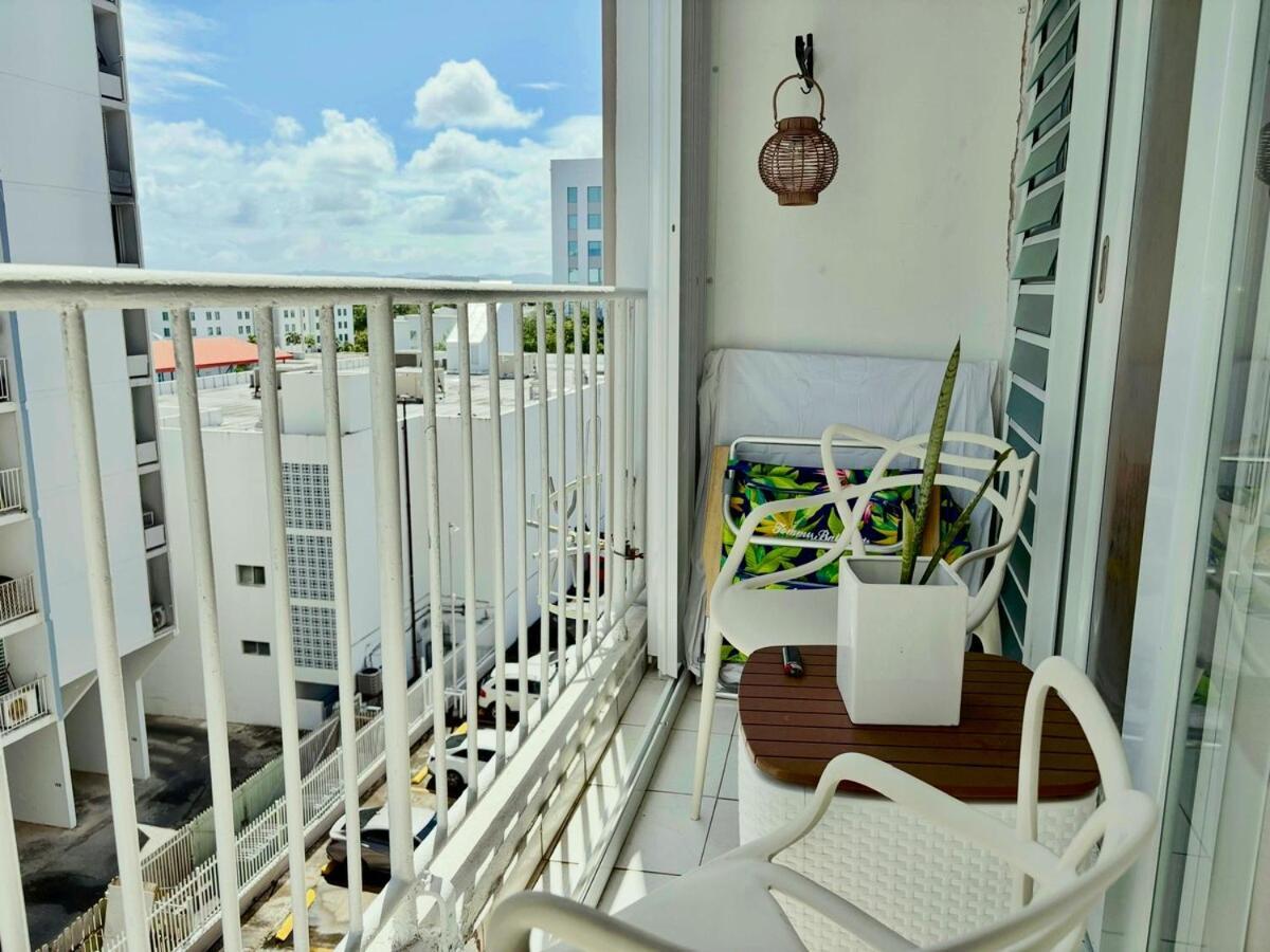 Apartment 3 Minutes To The Airport Free Parking Pool San Juan
