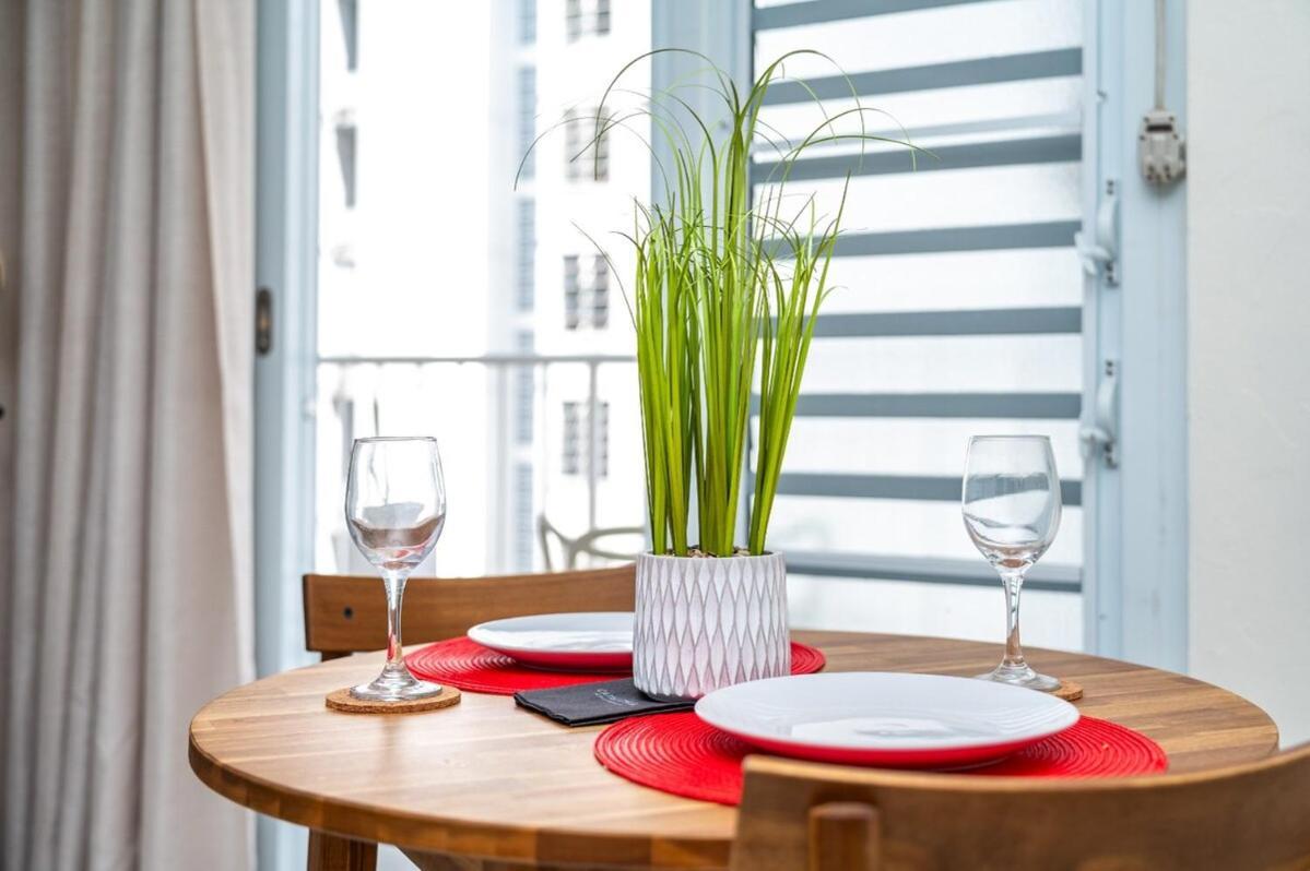 Apartment 3 Minutes To The Airport Free Parking Pool San Juan