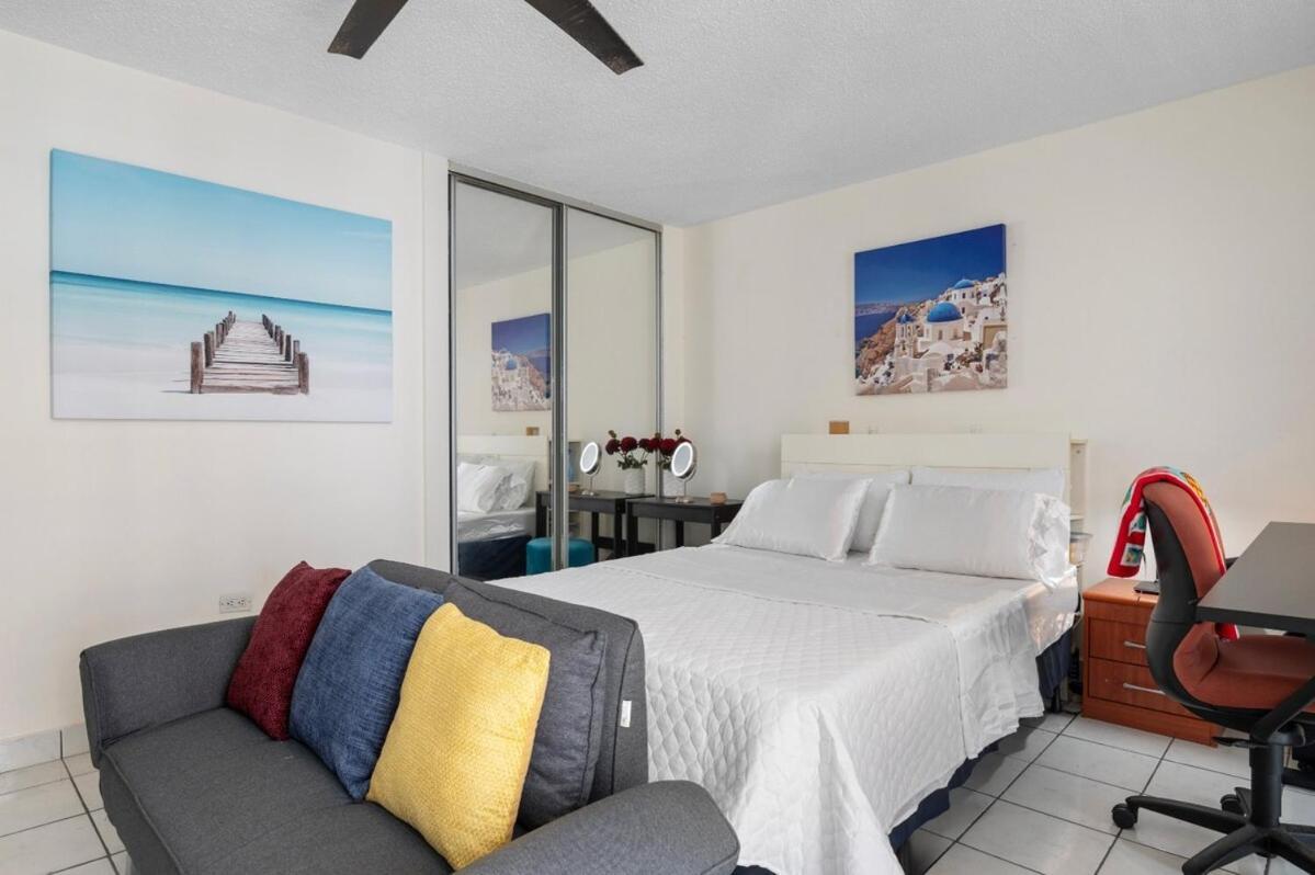 3 Minutes To The Airport Free Parking Pool San Juan