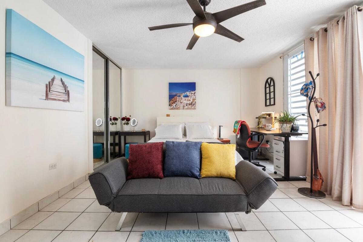 3 Minutes To The Airport Free Parking Pool *