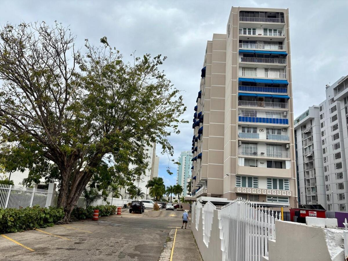 Apartamento 3 Minutes To The Airport Free Parking Pool *